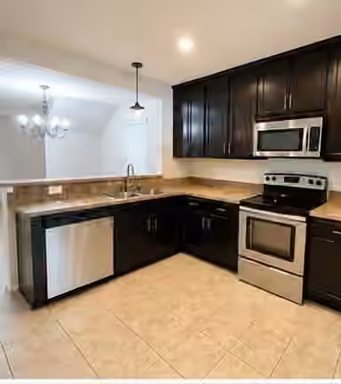 Photo 4 of 9534 Brandon Rock Lane, Houston, TX