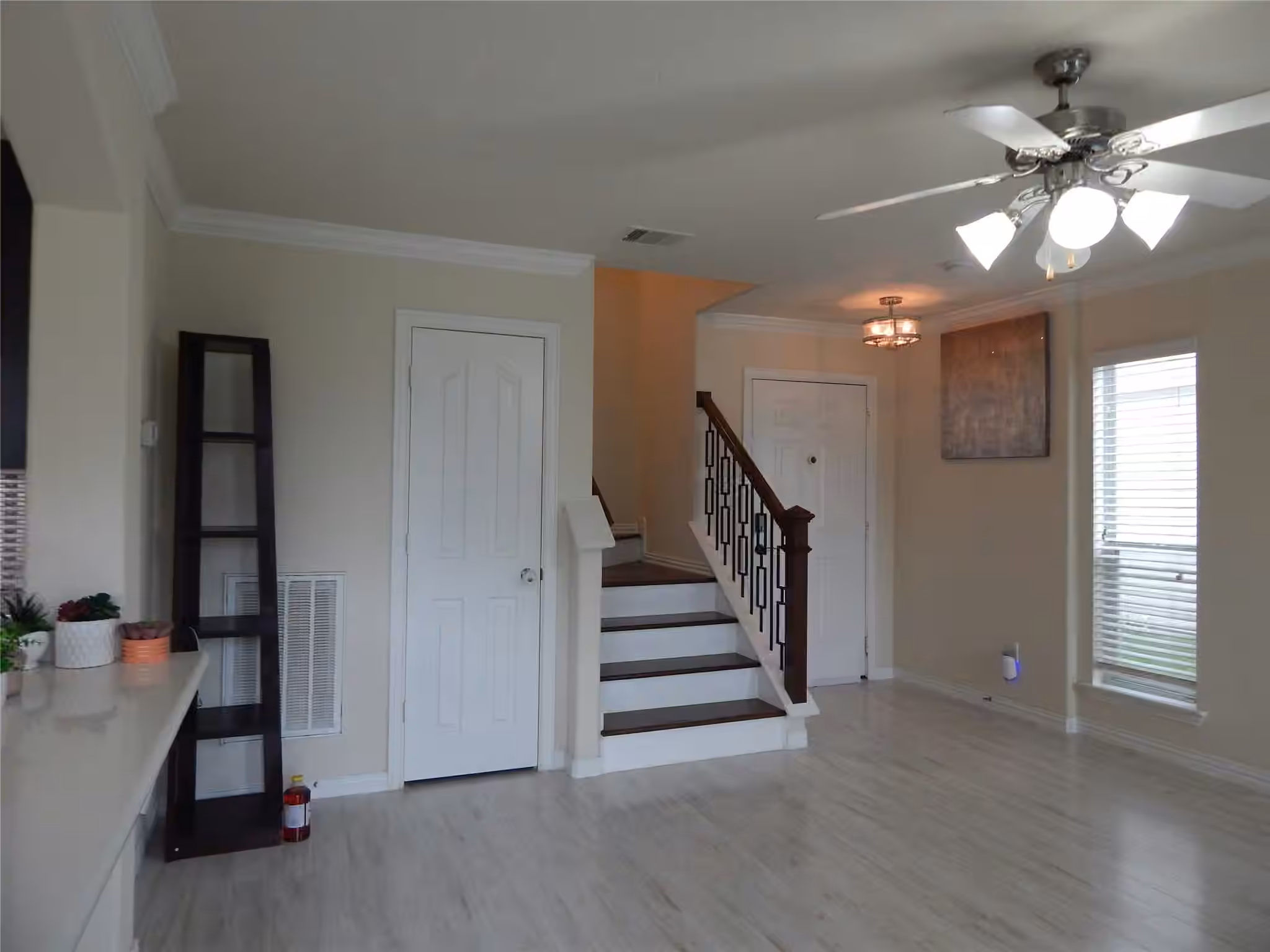 Photo 5 of 2834 Chaplin Place Drive, Humble, TX