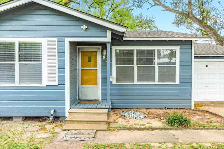 Photo 7 of 837 Pin Money Street, Clute, TX