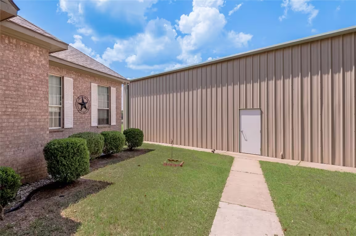 Photo 6 of 206 Lake Front Drive, Trinity, TX