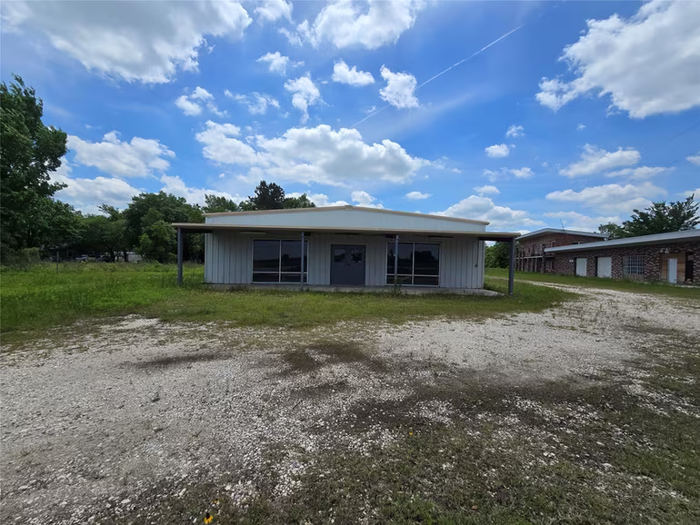 Photo of 10455 Fm 1960, Dayton, TX 77535