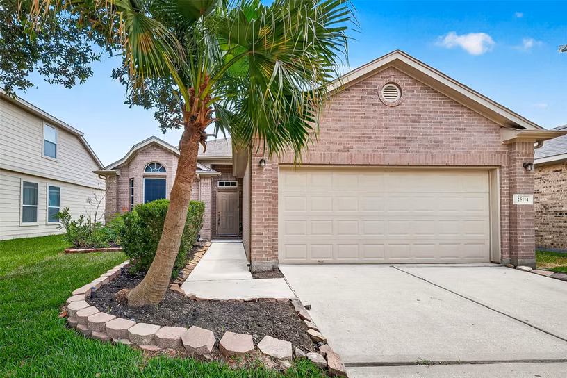 Photo 2 of 25114 Florina Ranch Drive, Katy, TX