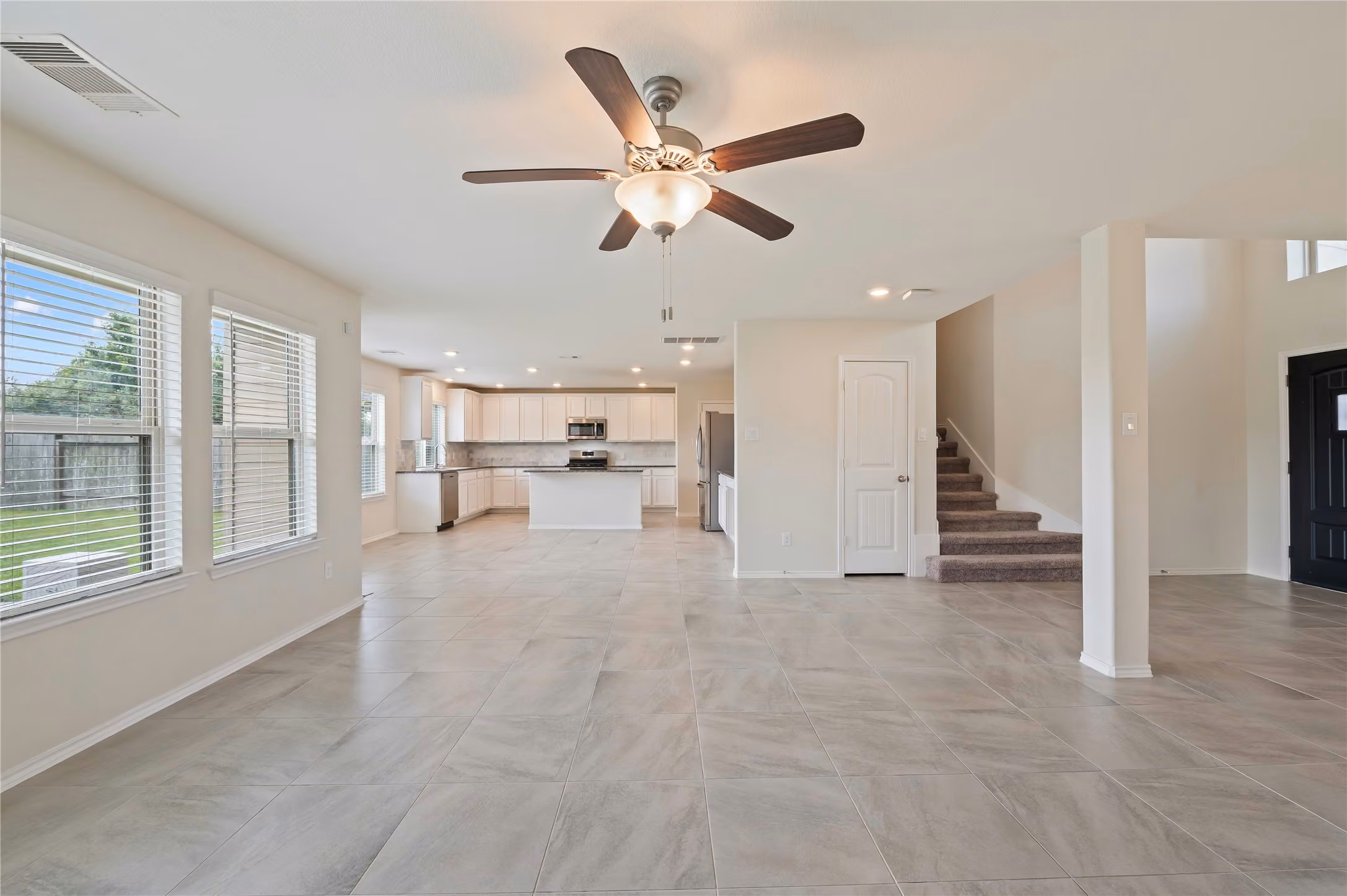 Photo 7 of 615 Liberty Pines Lane, La Marque, TX