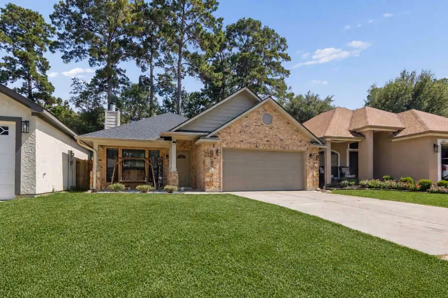 Photo 2 of 11319 Alcott Drive, Montgomery, TX