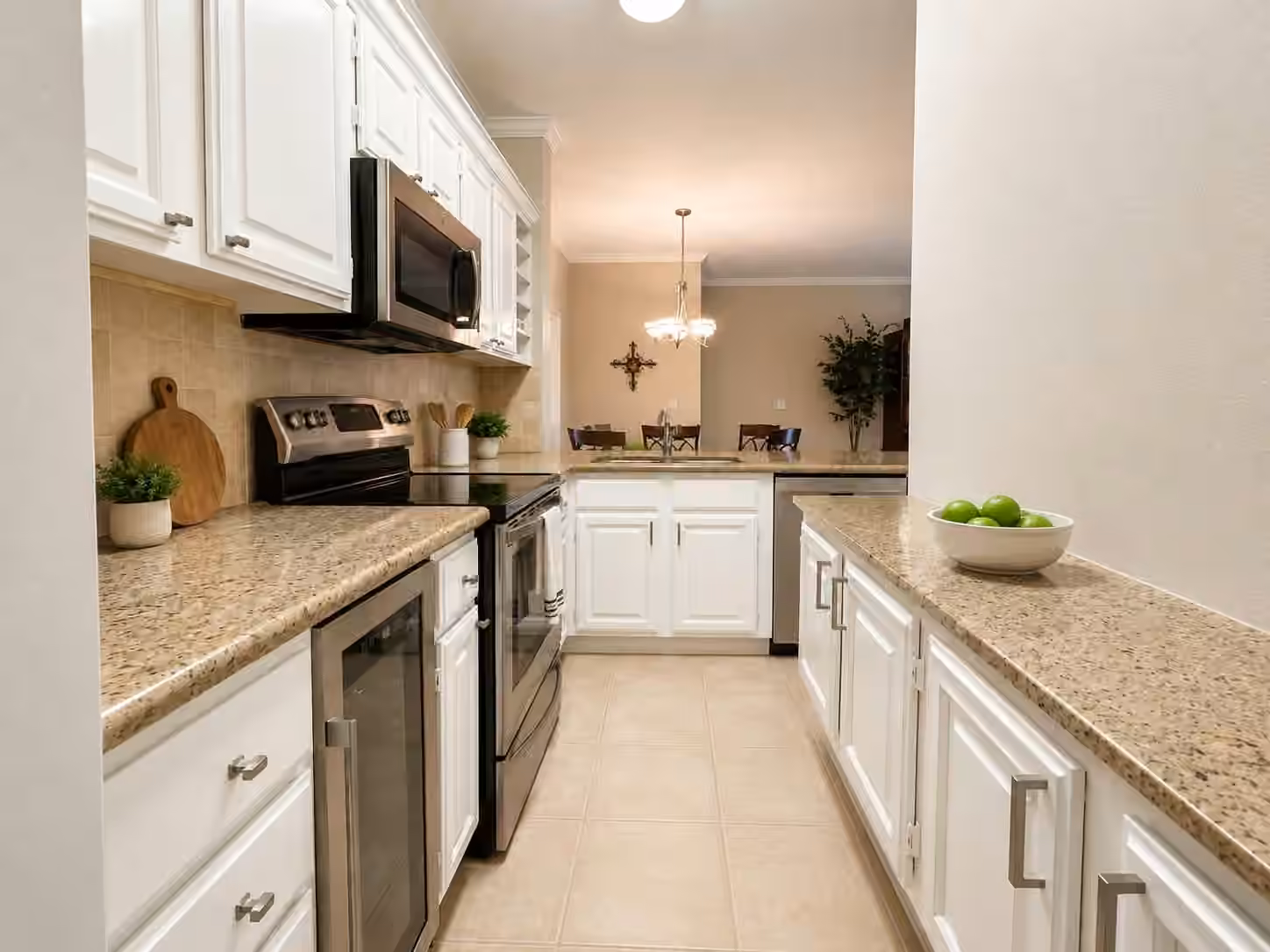 Photo 4 of 2100 Welch Street C202, Houston, TX