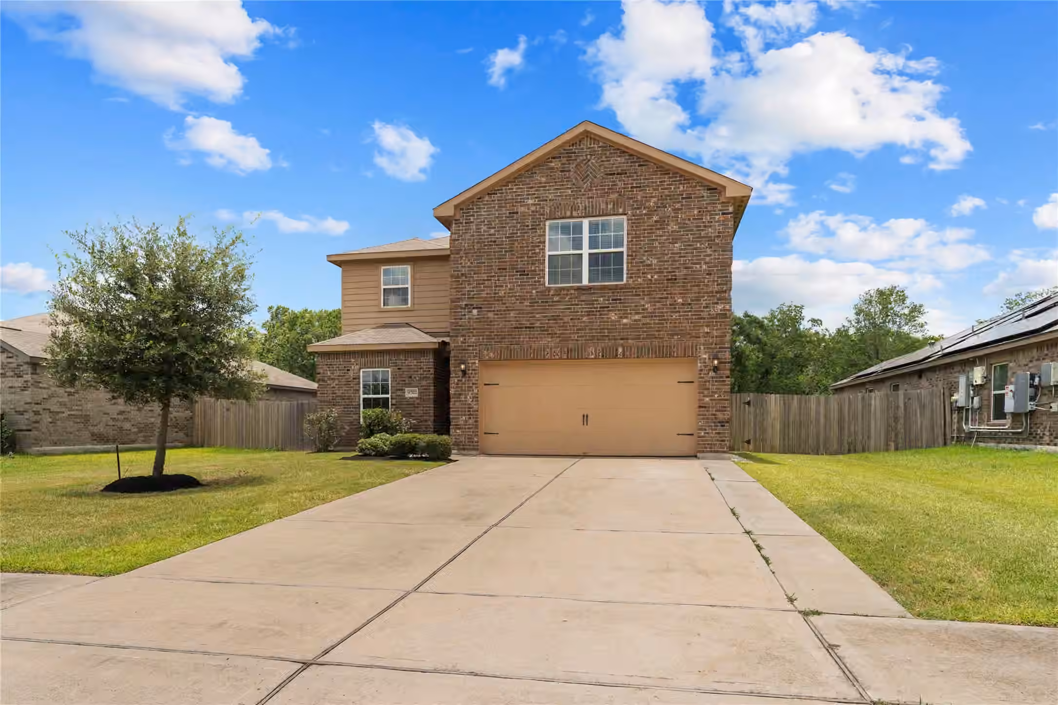 Photo of 9702 Opal Gates Drive, Rosharon, TX