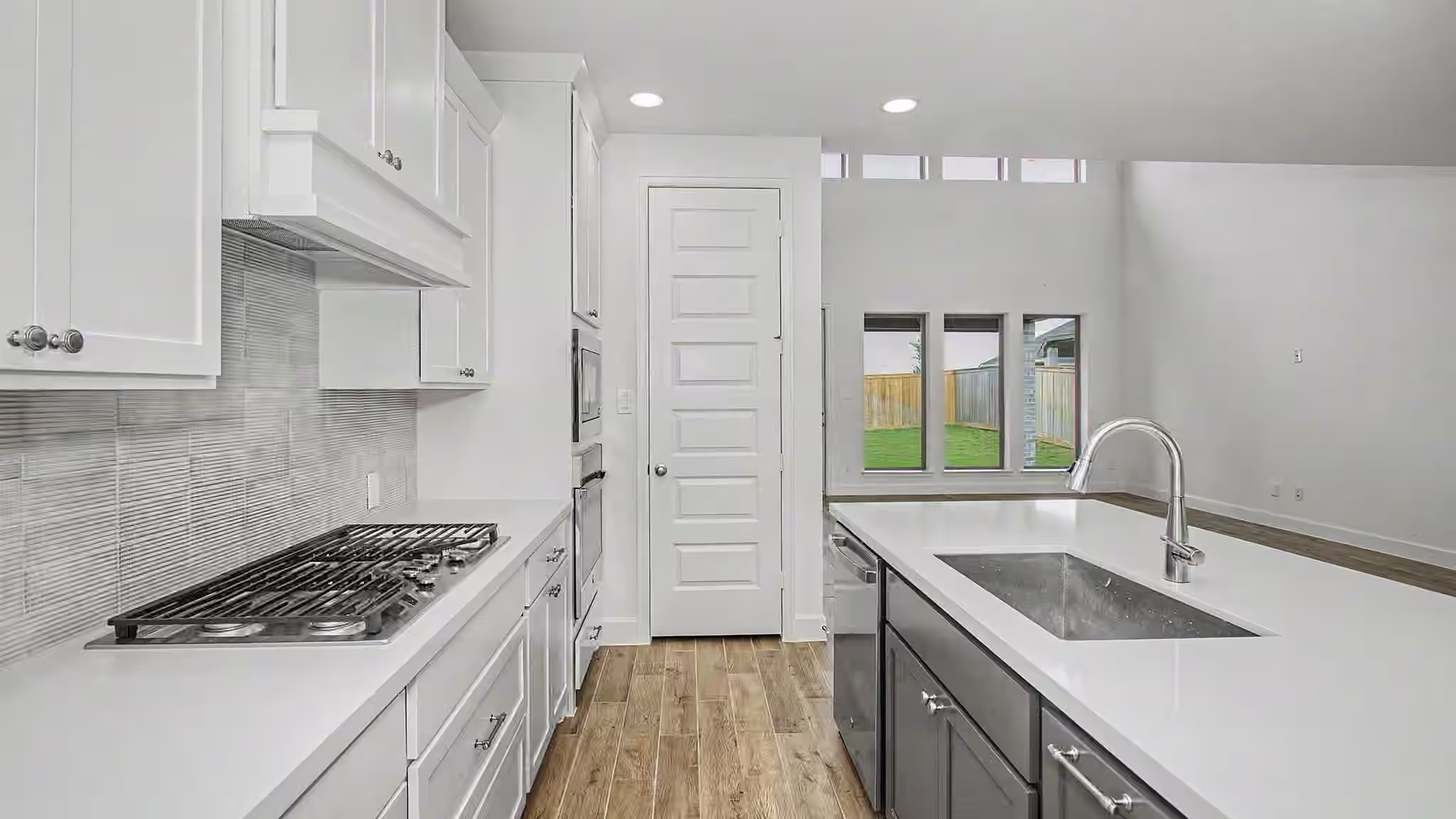 Photo 5 of 11243 White Crownbeard Drive, Cypress, TX