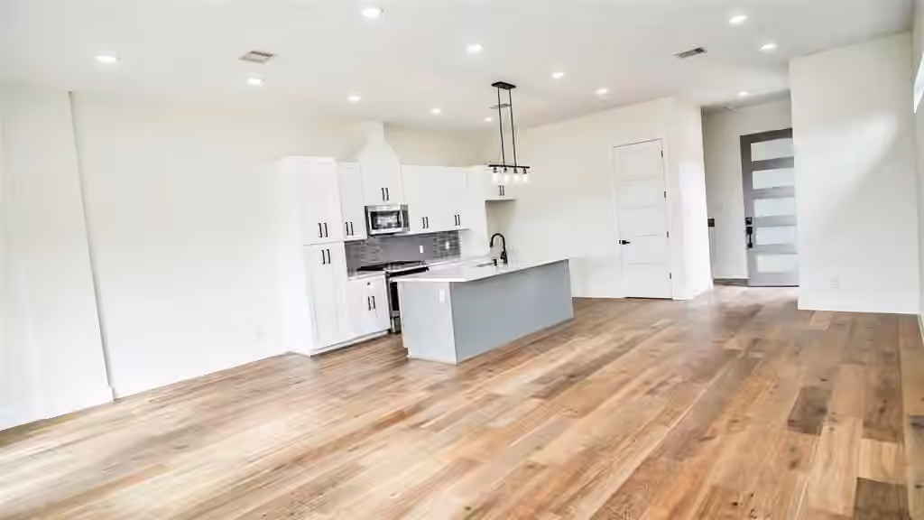 Photo 4 of 1510 Weiss Street, Houston, TX