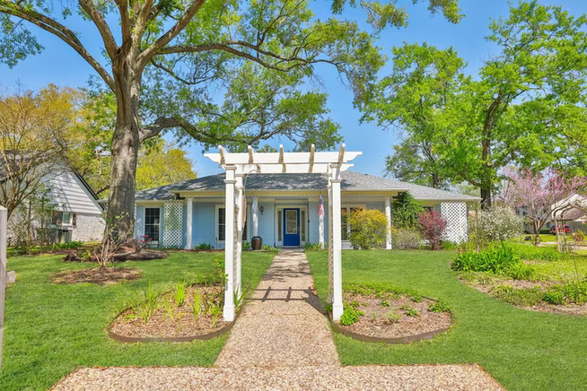 Photo 2 of 18002 Bambridge Drive NW, Houston, TX