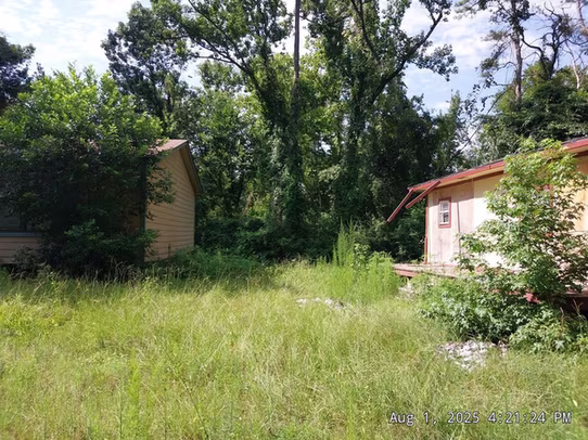 Photo 3 of 17505 S Lakeview Drive, Splendora, TX