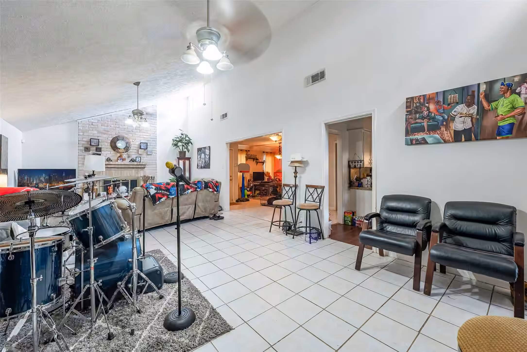 Photo 7 of 10827 Braes Forest Drive, Houston, TX