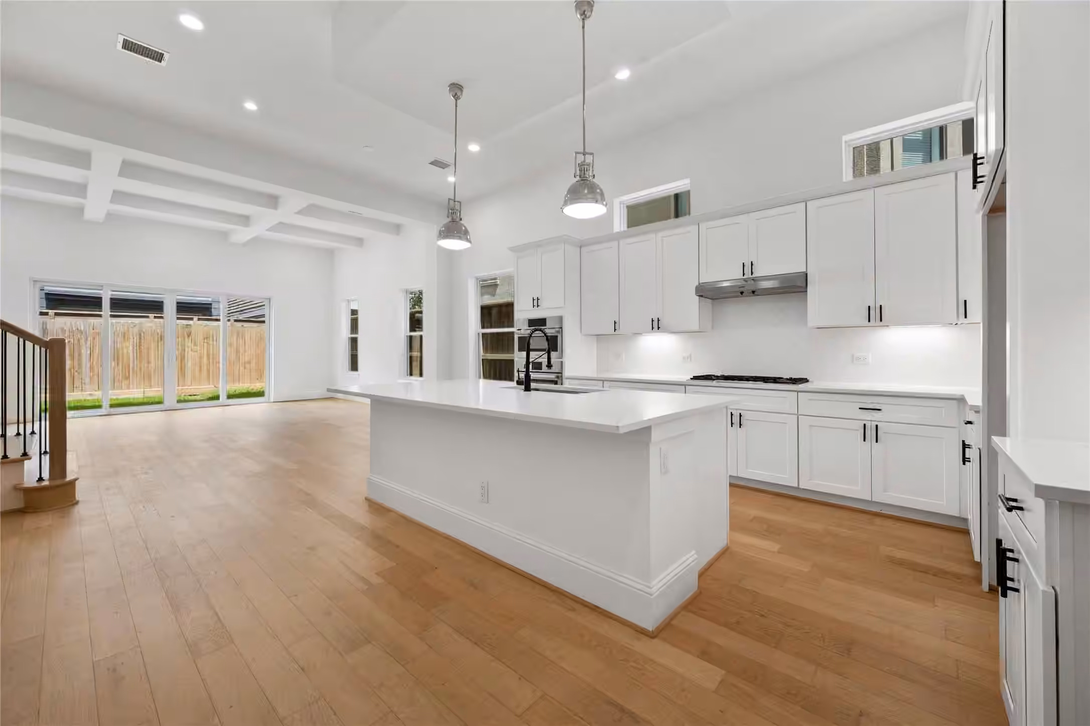 Photo 3 of 2408 Driscoll Street, Houston, TX