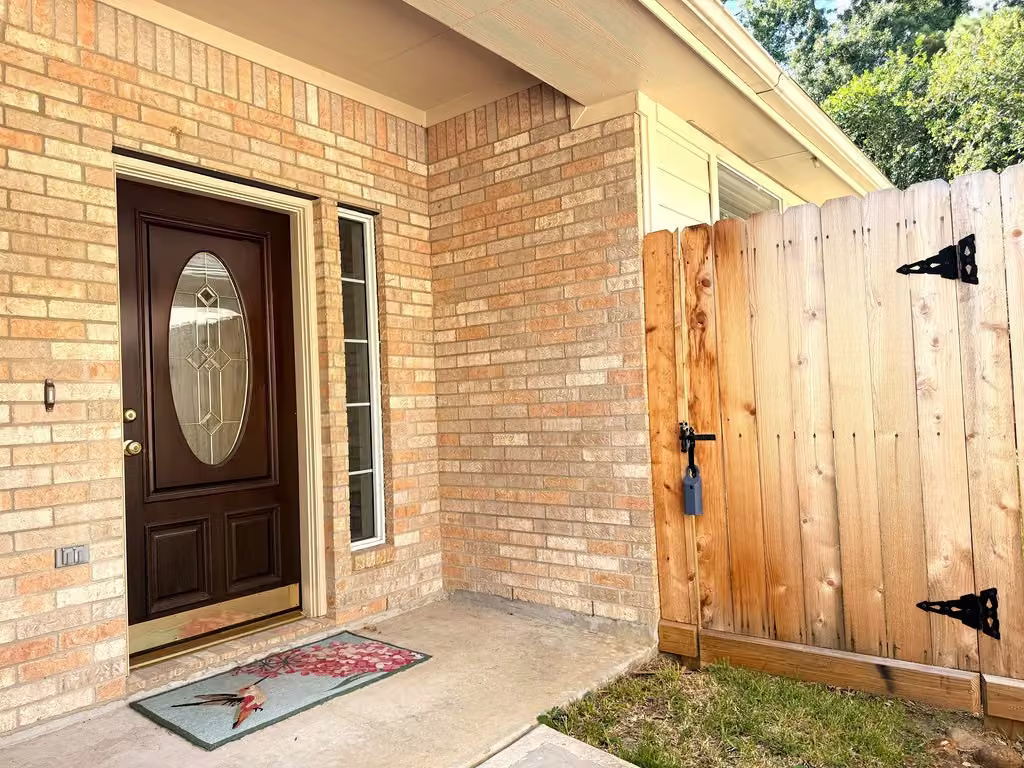 Photo 3 of 90 Country Gate, Conroe, TX