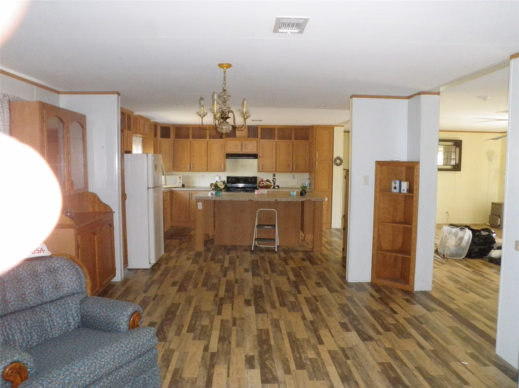 Photo 6 of 131& 807 ST Mary, Matagorda, TX