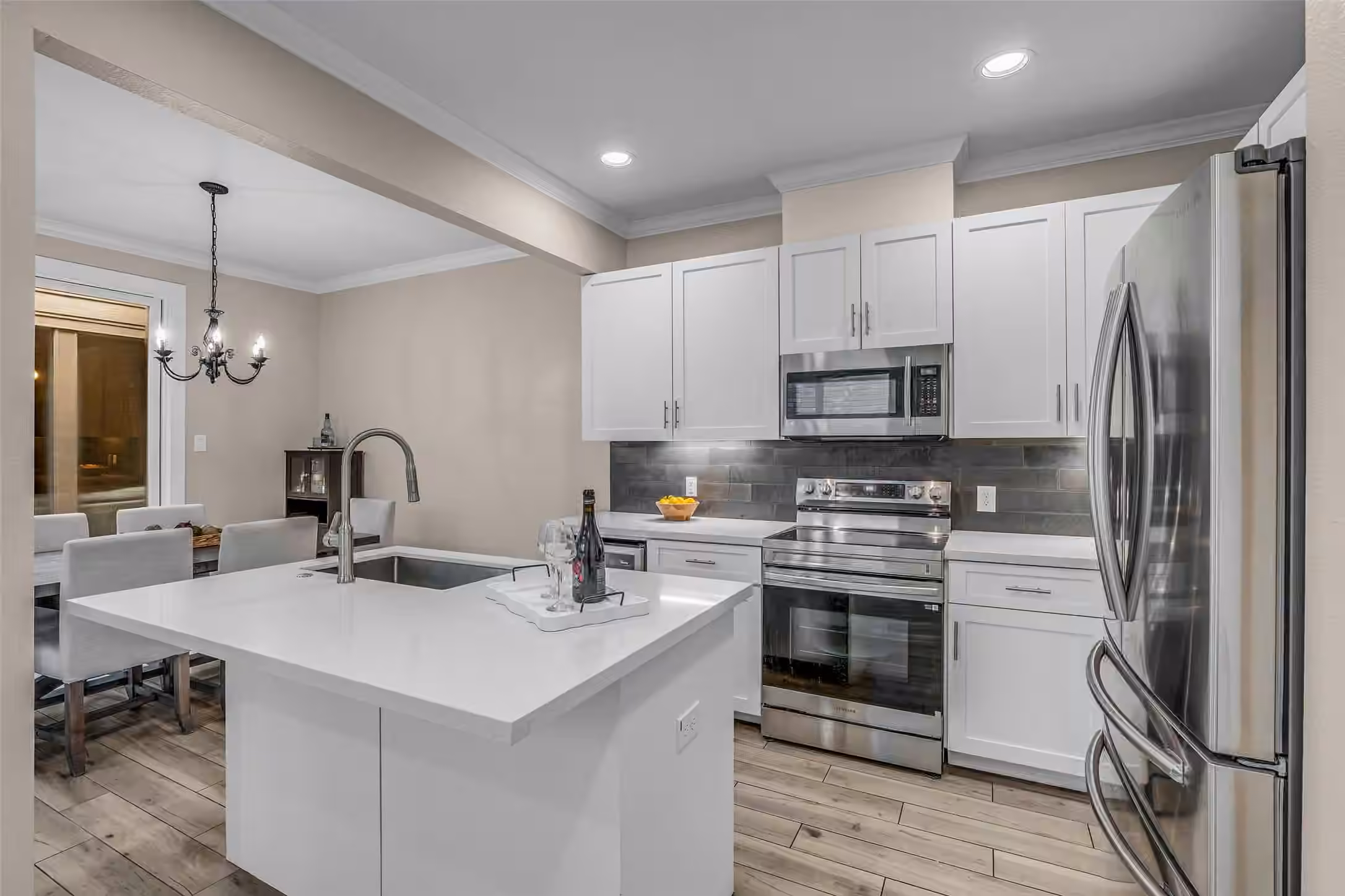 Photo 7 of 7485 Brompton Street 7485, Houston, TX
