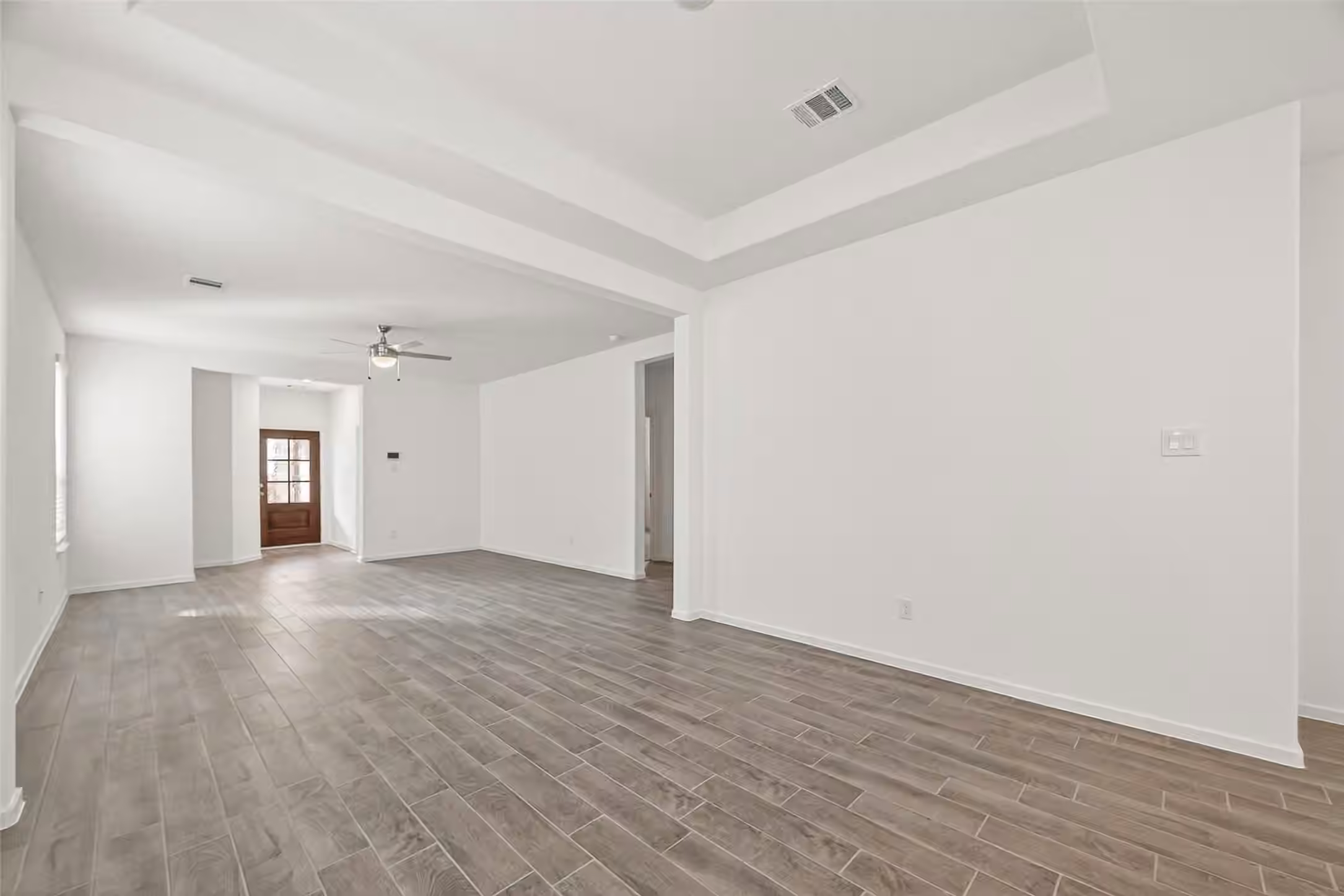 Photo 7 of 2810 Rockwood Drive, Iowa Colony, TX