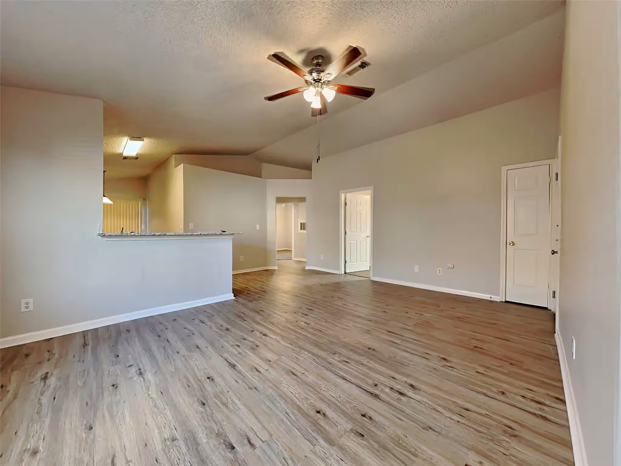 Photo 2 of 4631 Croker Ridge Road, Houston, TX