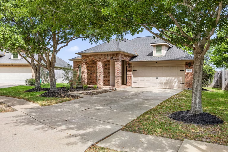 Photo 3 of 28130 Canyon Wren Drive, Katy, TX