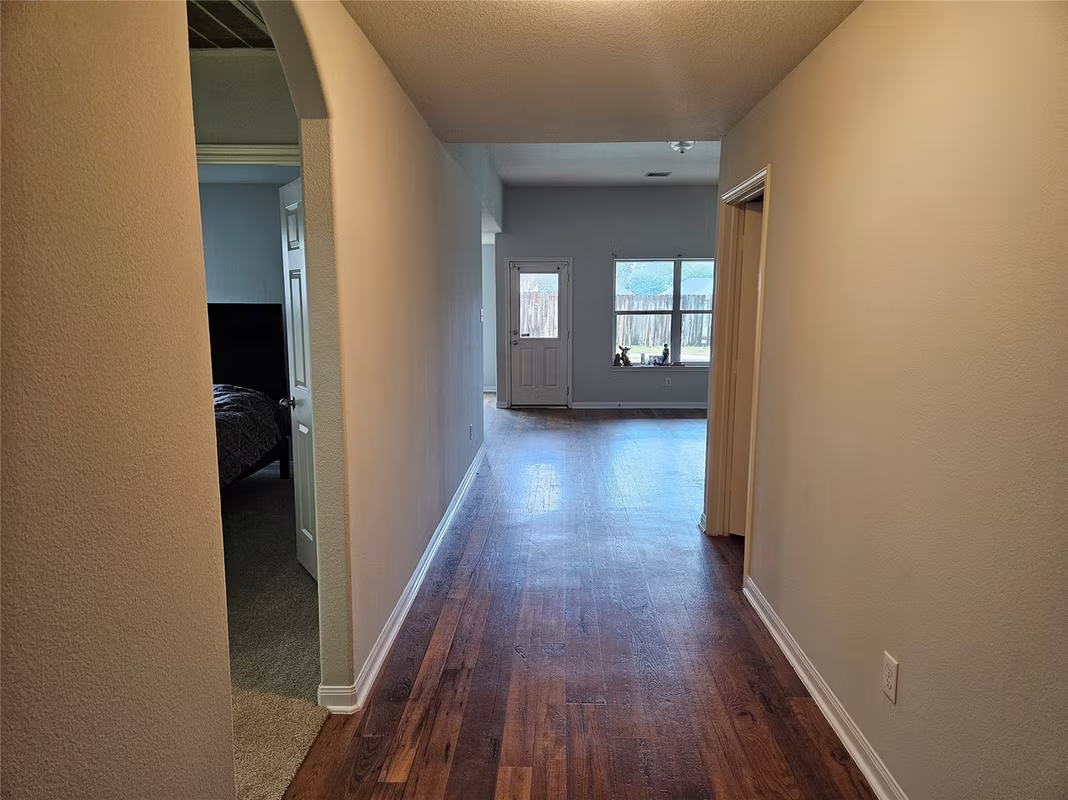 Photo 5 of 5614 Straight Way, Houston, TX
