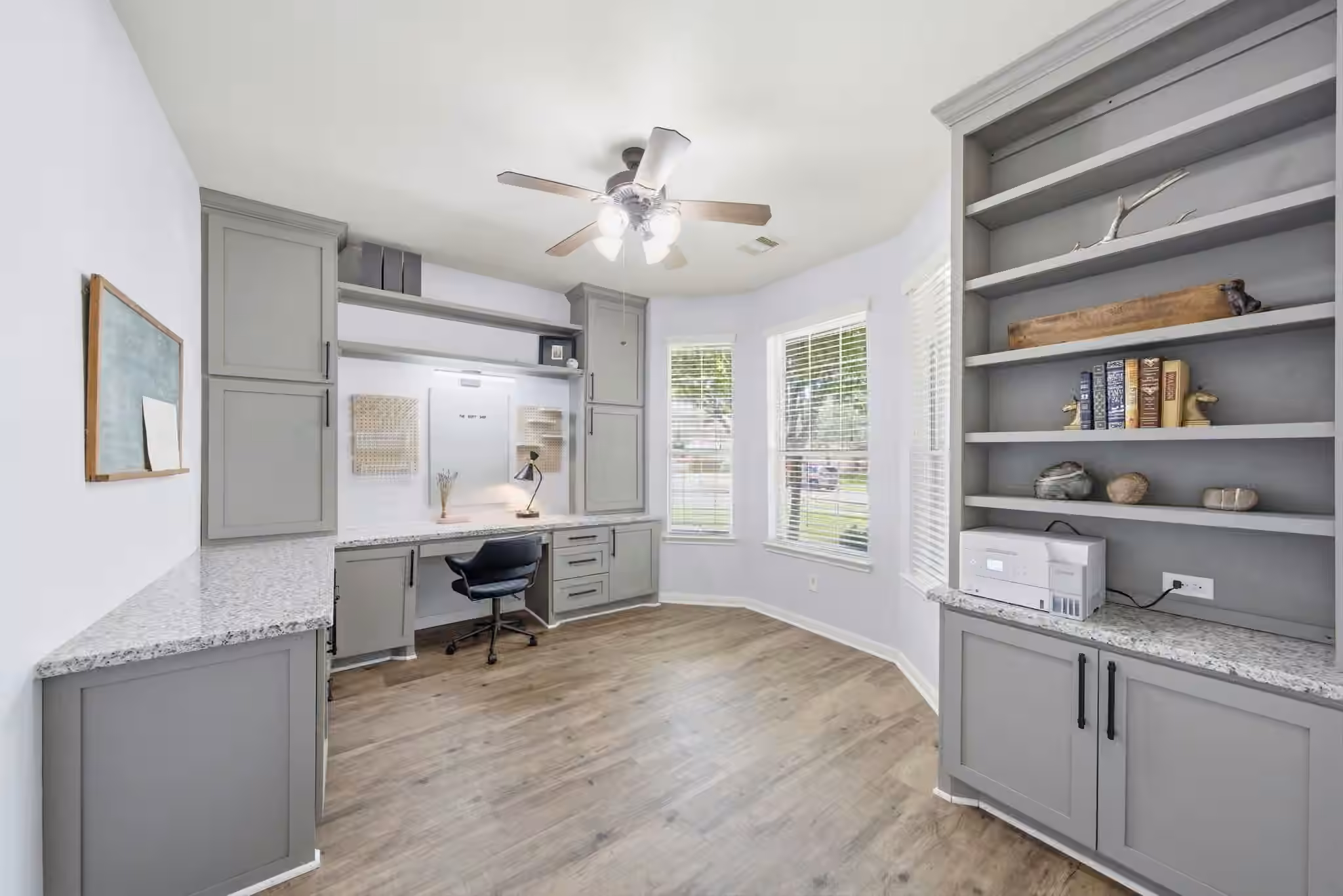 Photo 5 of 8911 Henrico Lane, Rosenberg, TX