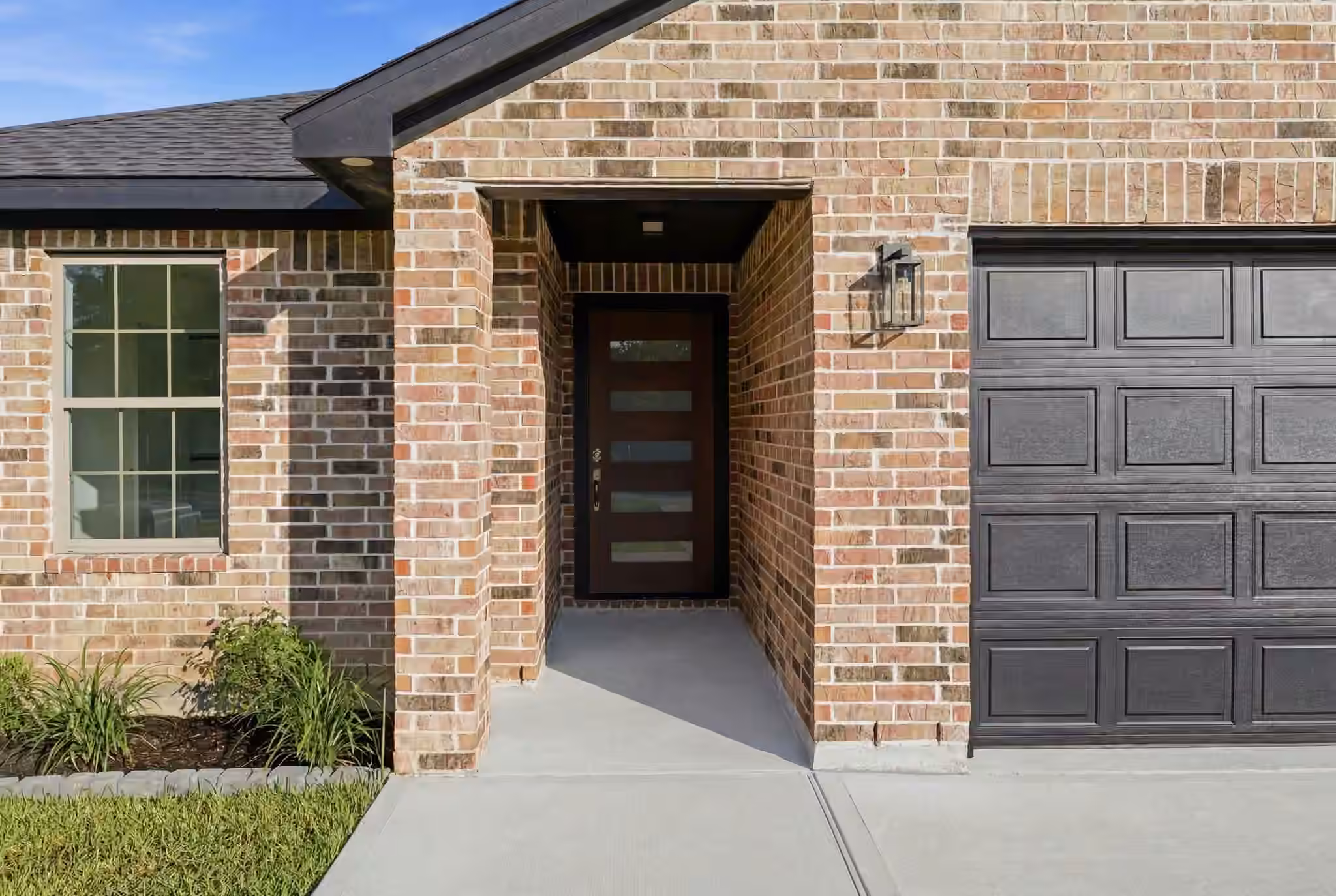 Photo 4 of 13134 Lake Conroe Bay Road, Willis, TX