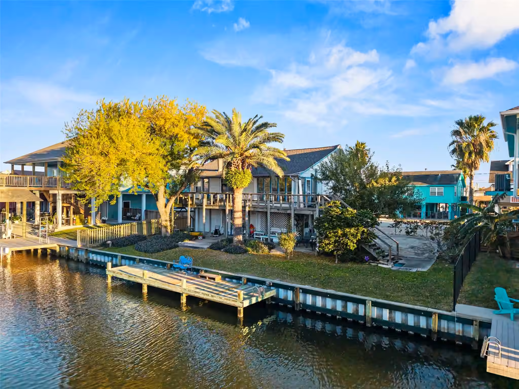 Photo 6 of 775 Marlin Street, Bayou Vista, TX