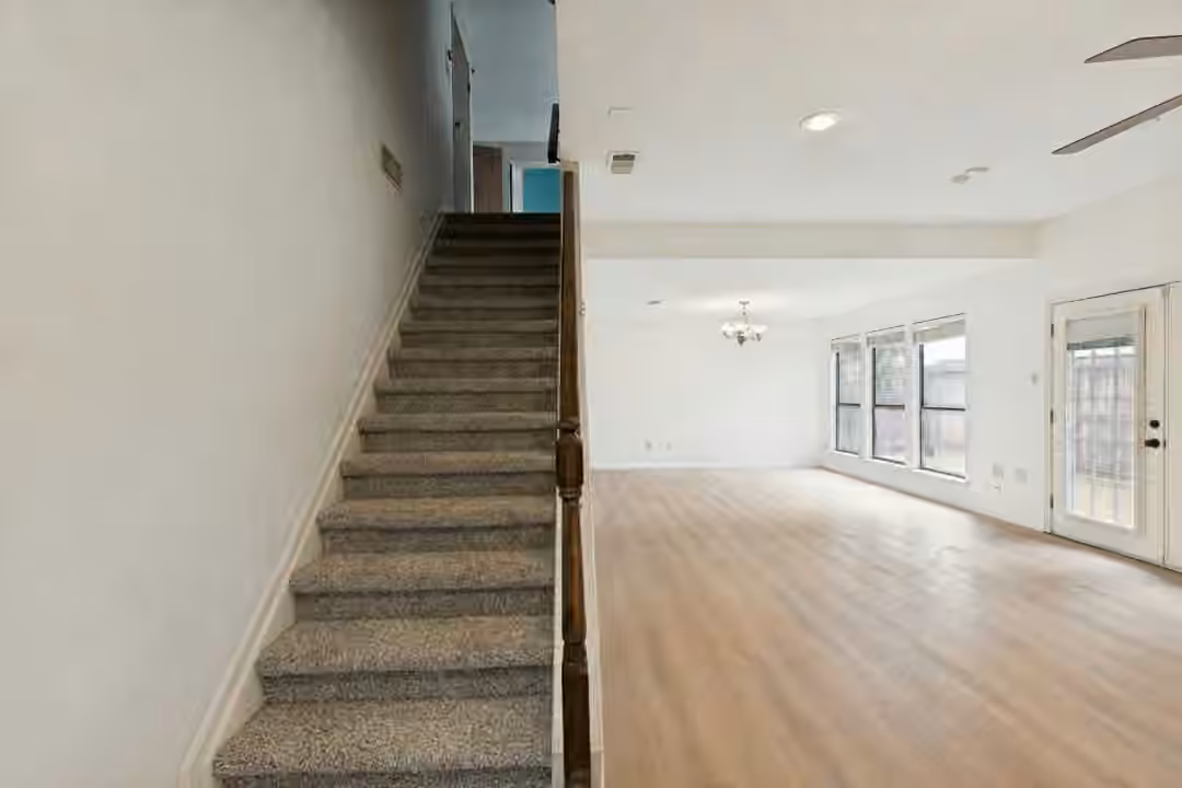 Photo 5 of 8214 Pine Falls Drive, Houston, TX