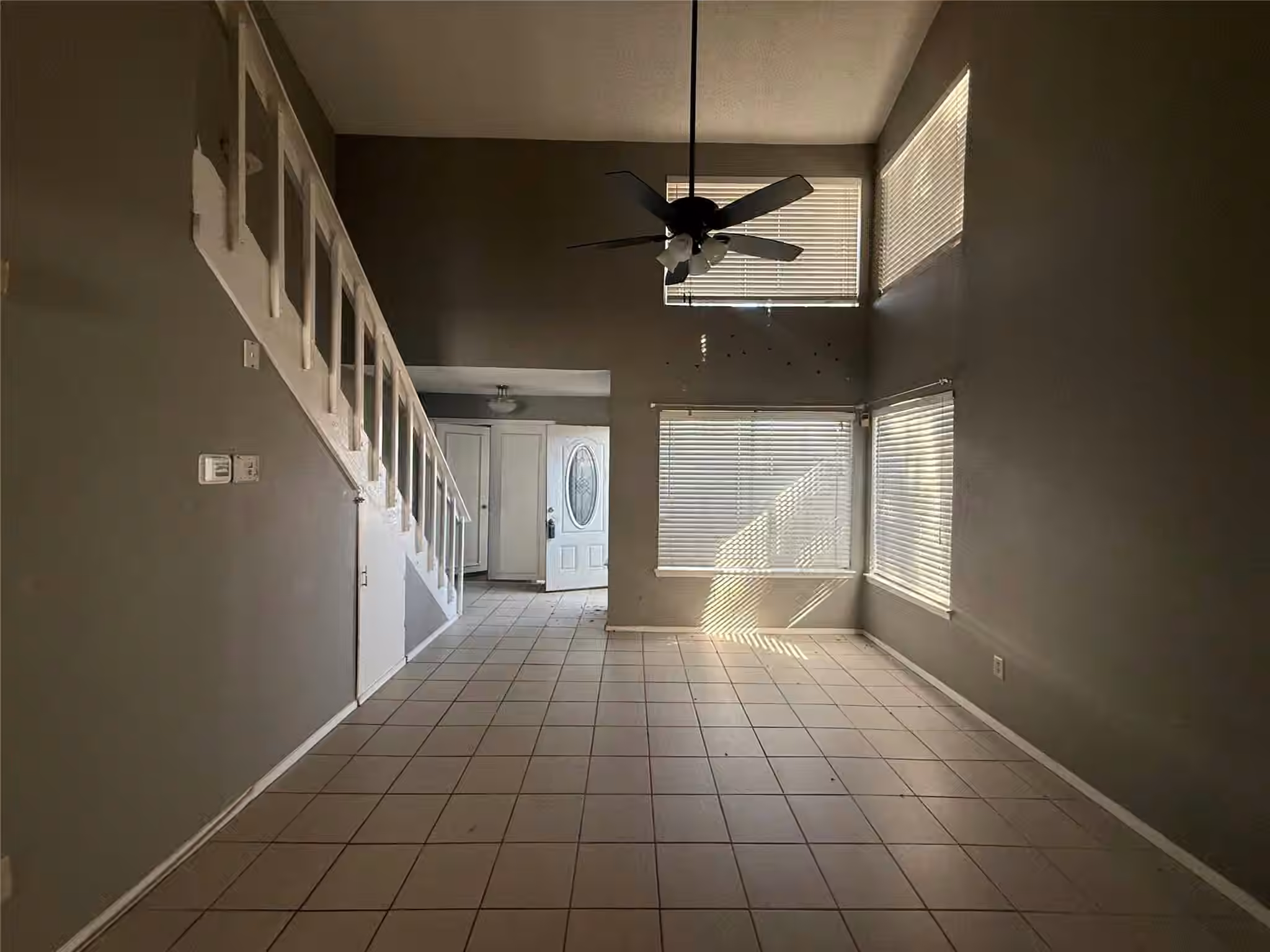 Photo 4 of 8498 Dairy View Lane, Houston, TX