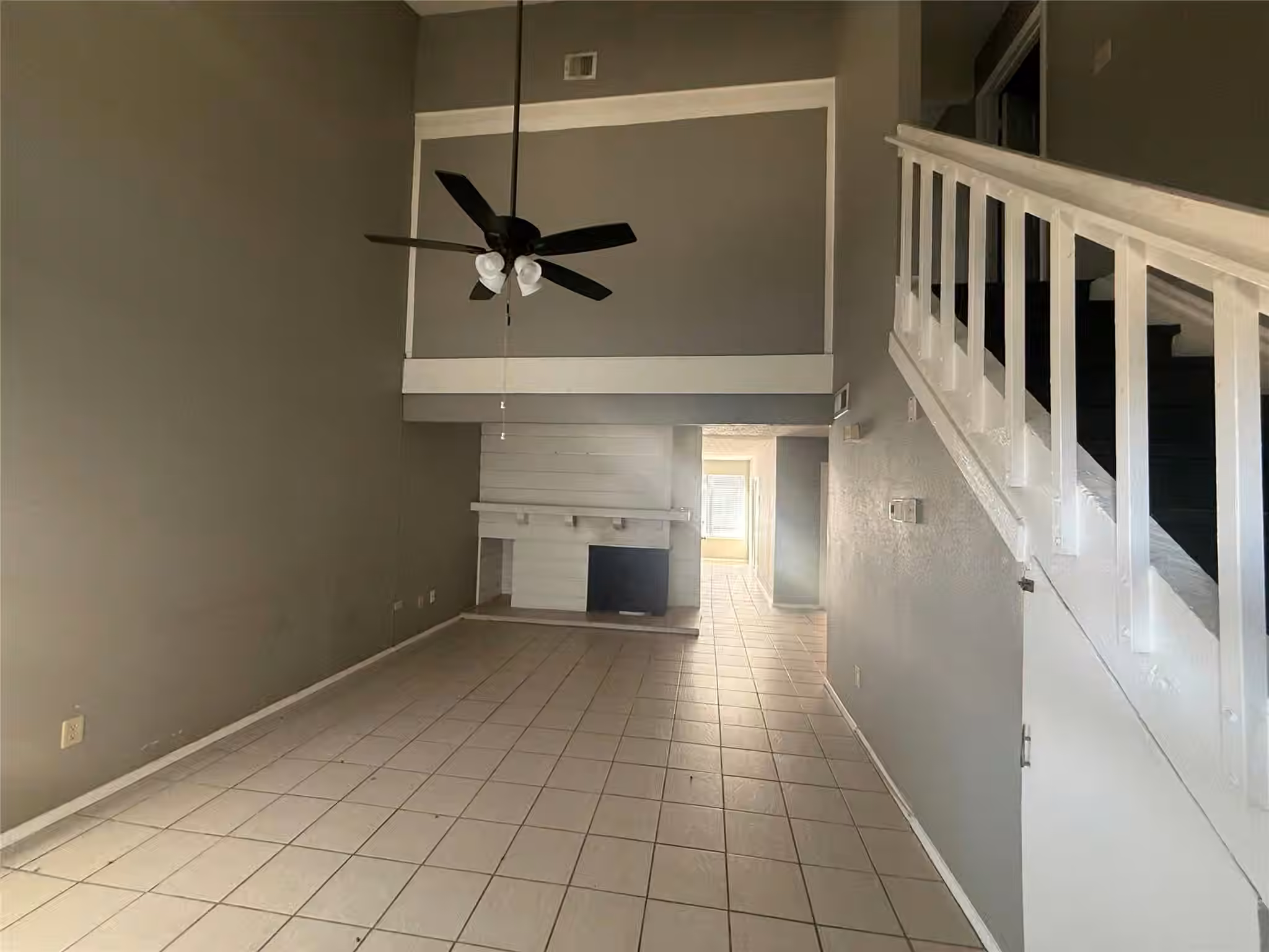 Photo 5 of 8498 Dairy View Lane, Houston, TX