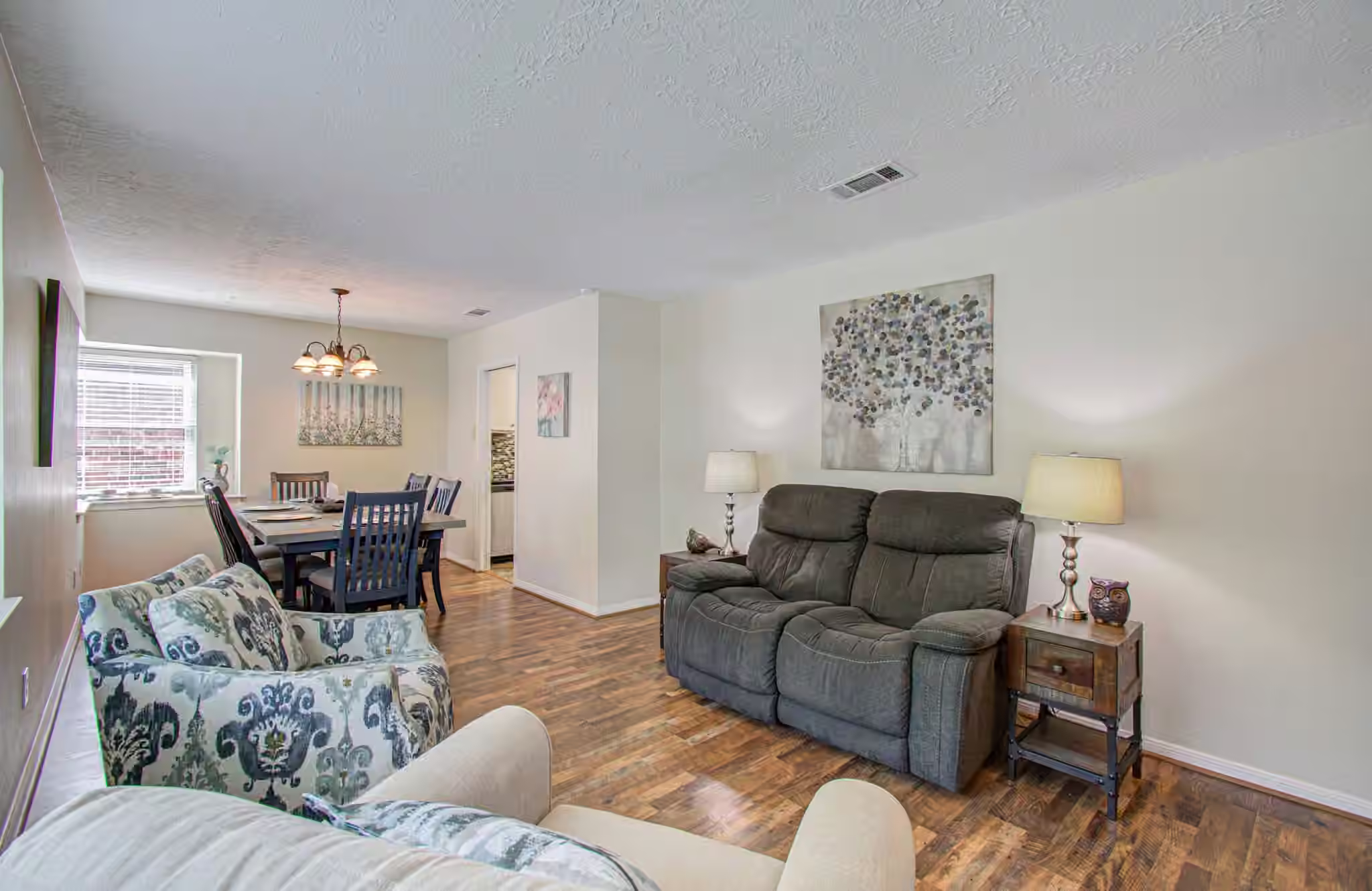 Photo 6 of 1920 Lazy Creek Lane, Pearland, TX