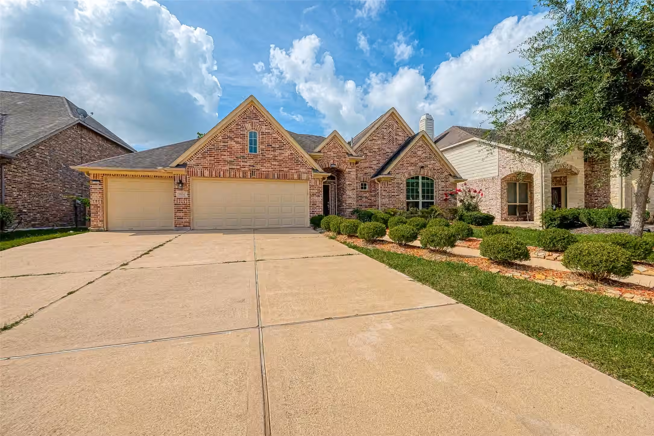 Photo 5 of 7122 Fall Creek Lane, Missouri City, TX