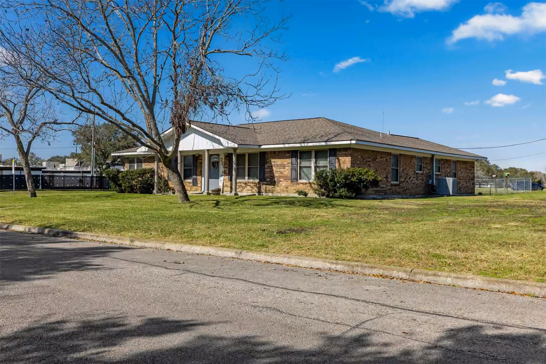 Photo 3 of 727 Partridge Lane, Eagle Lake, TX