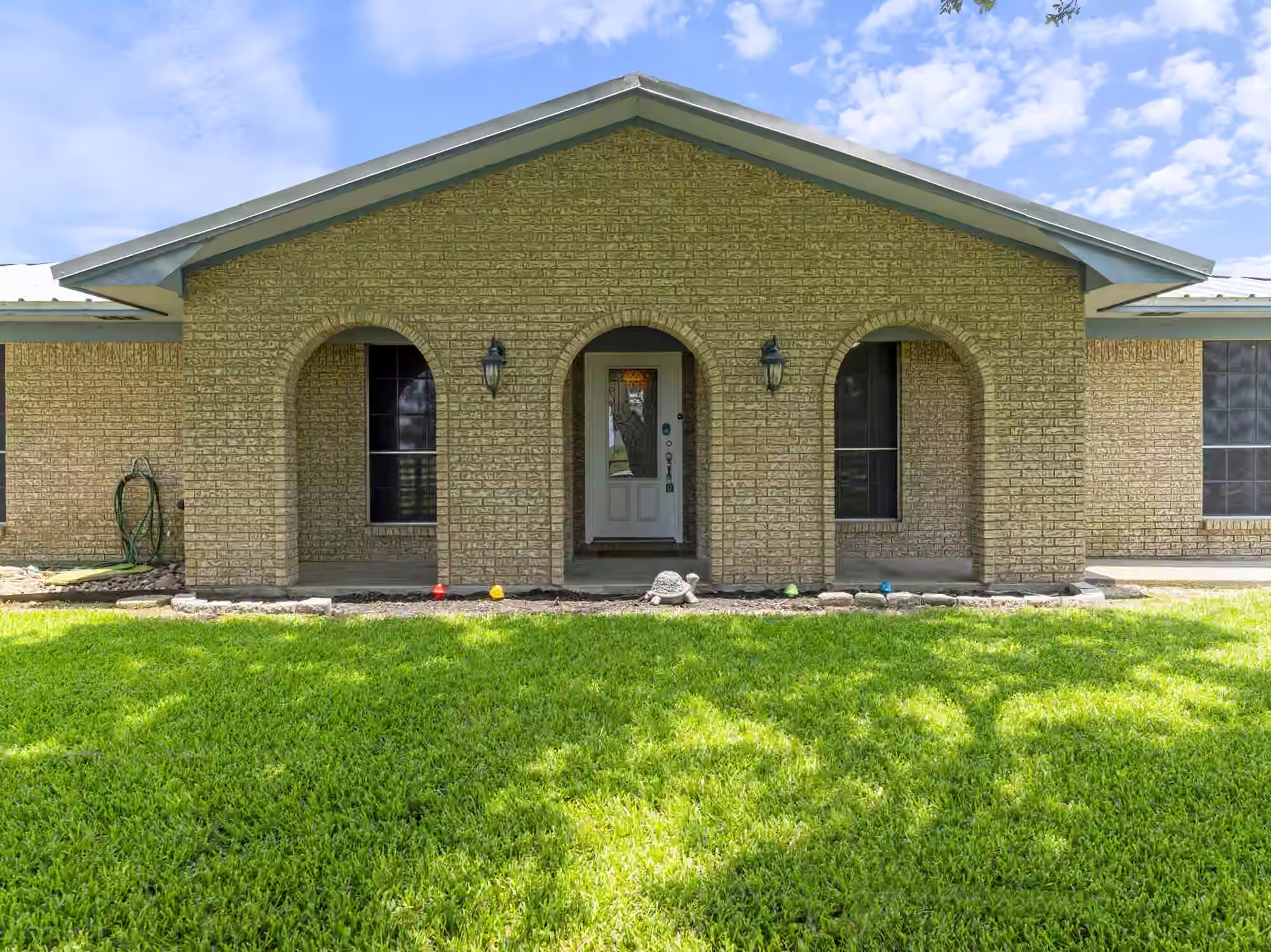 Photo 2 of 1201 FM 1862, Blessing, TX