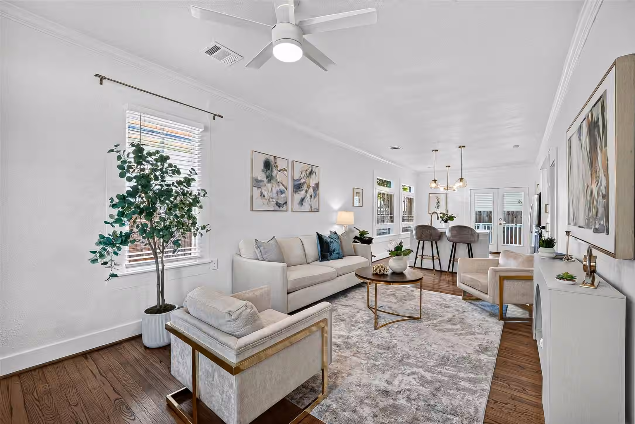 Photo 3 of 904 Arlington Street, Houston, TX