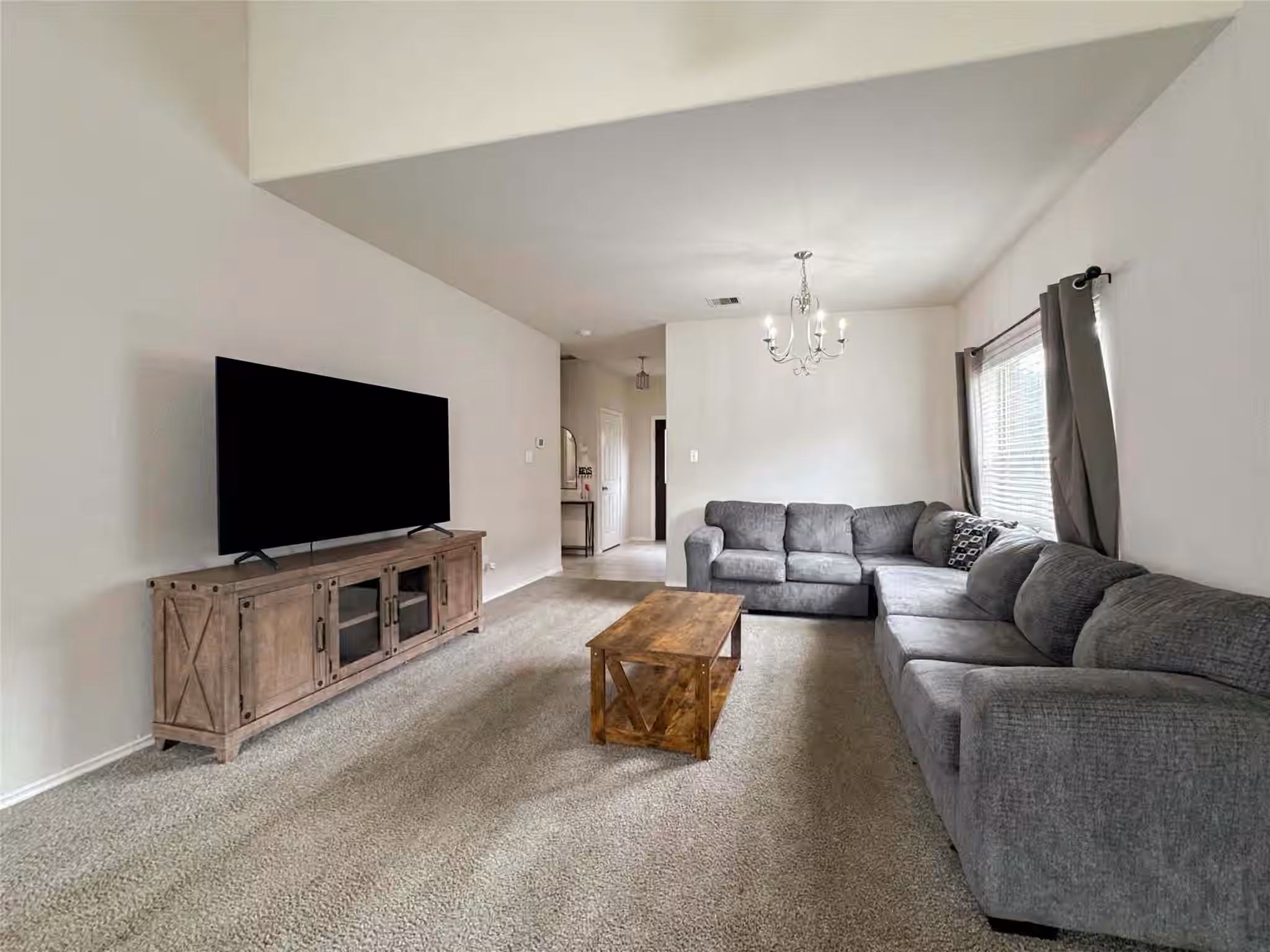 Photo of 3041 Boxwood Springs Lane, Dickinson, TX