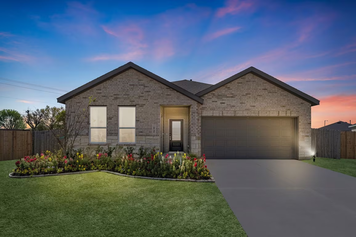 Photo of 12 Robin Court, Angleton, TX 77515