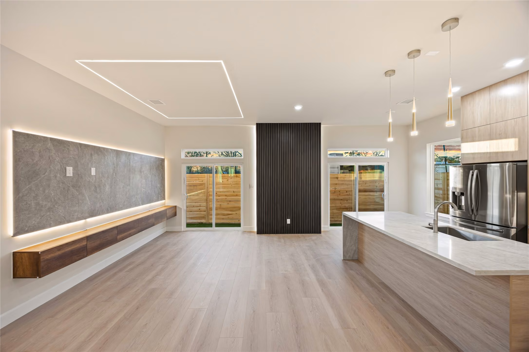 Photo 5 of 2021 Wilburforce Street W, Houston, TX