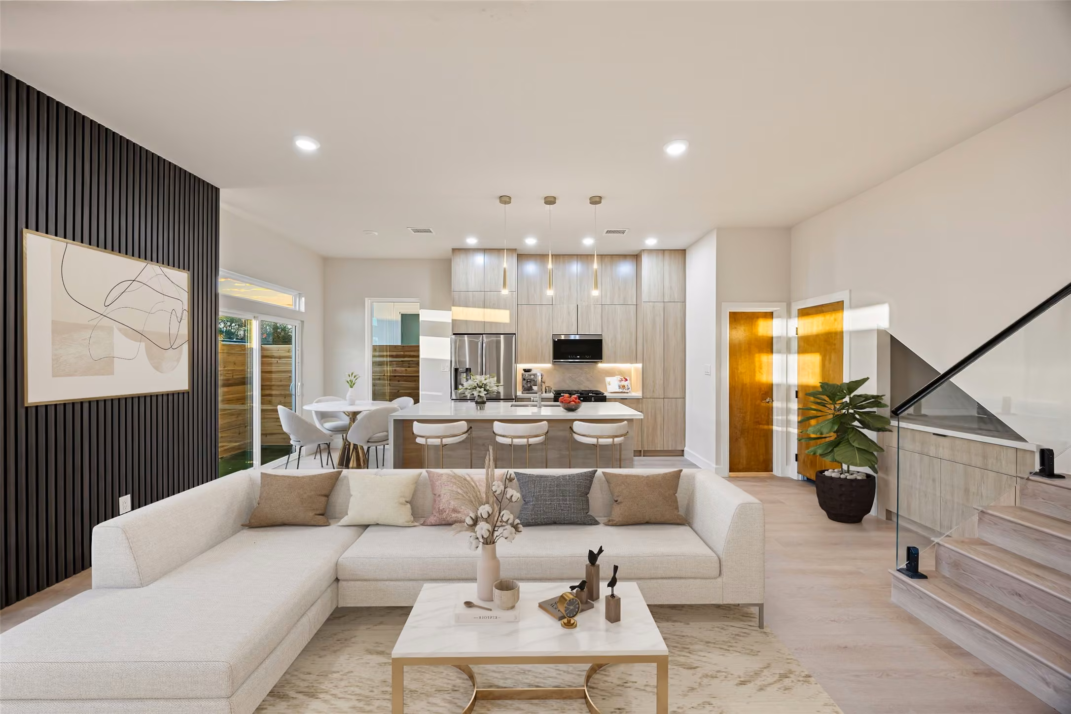 Photo 6 of 2021 Wilburforce Street W, Houston, TX