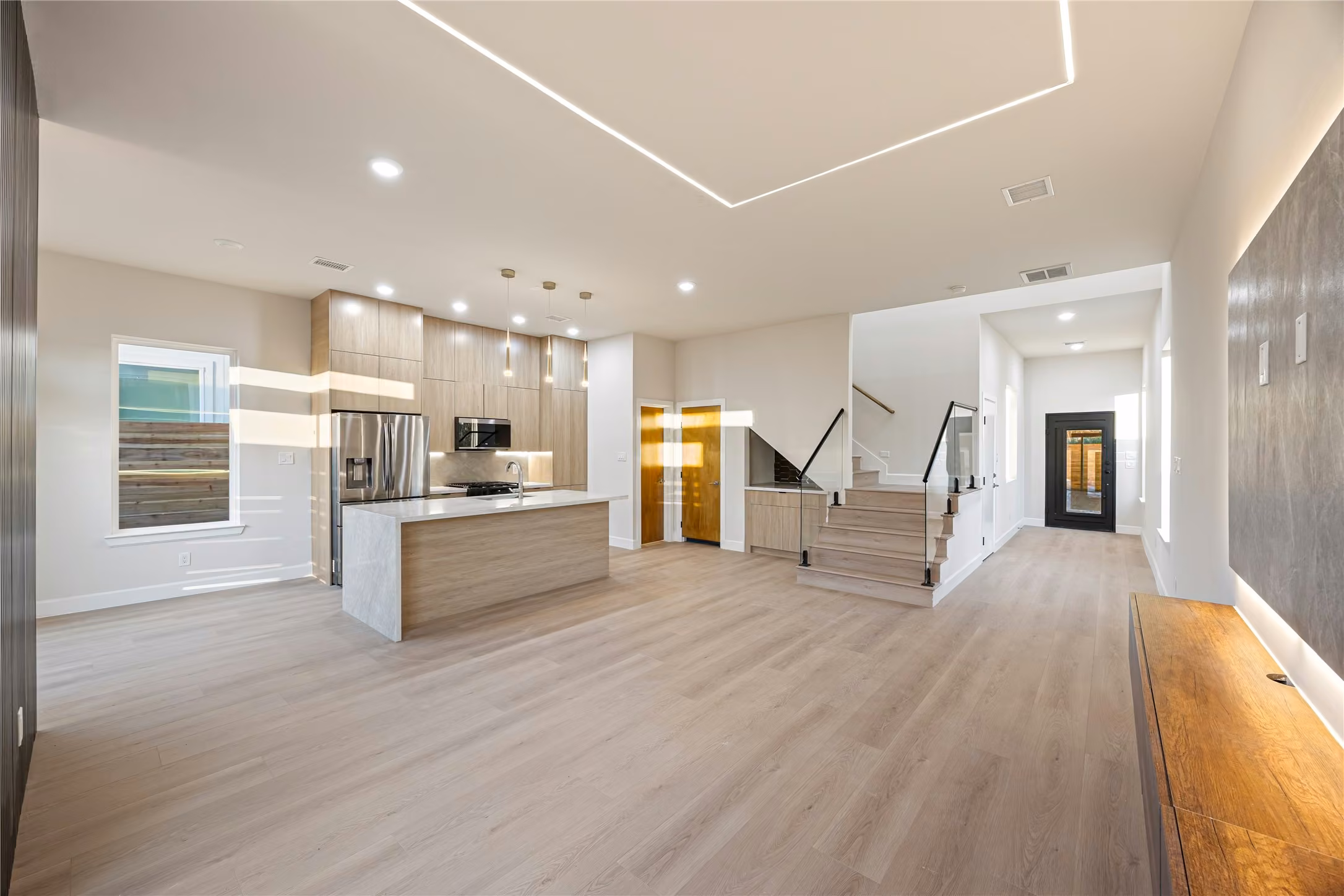 Photo 7 of 2021 Wilburforce Street W, Houston, TX