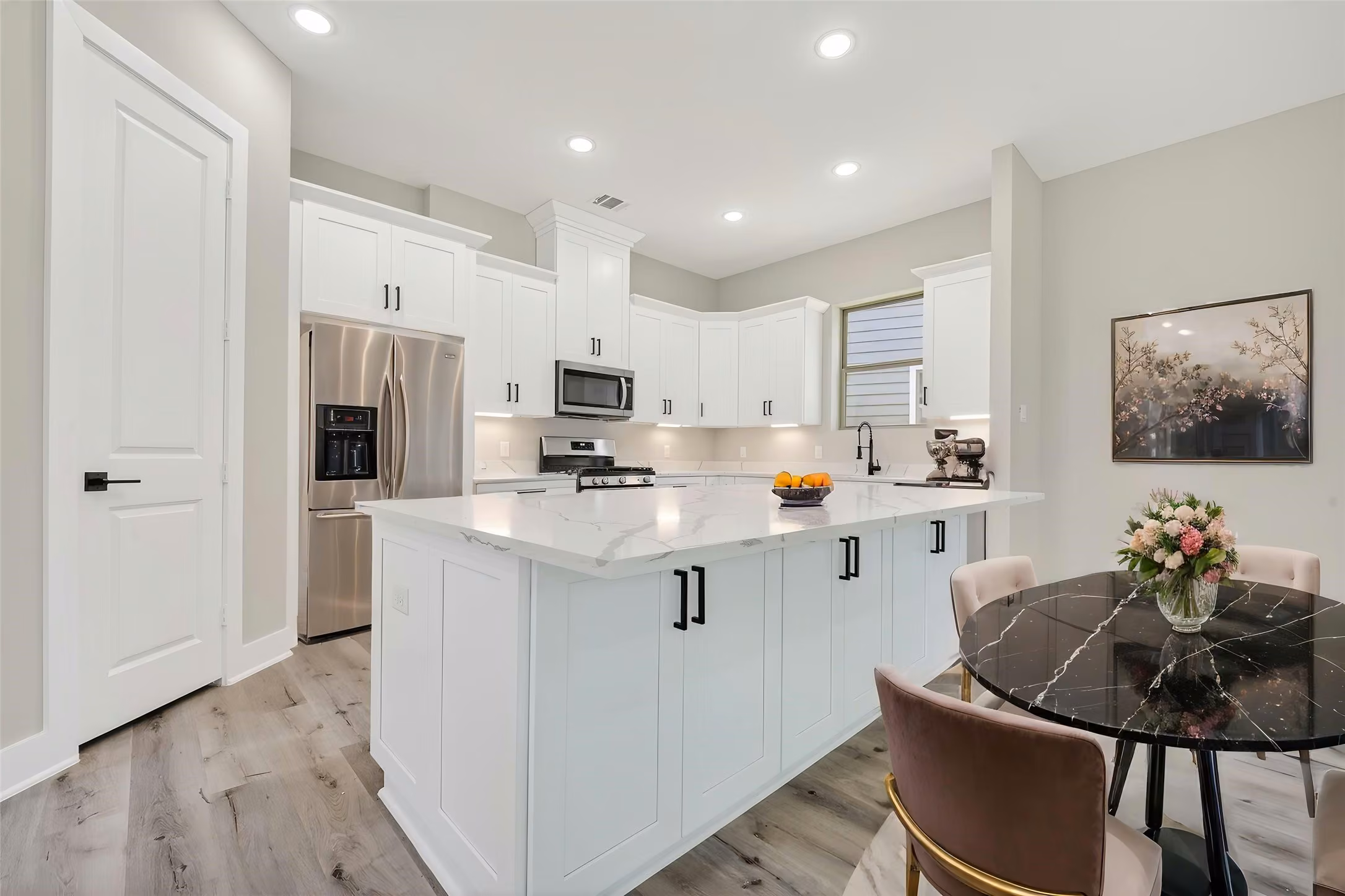 Photo 7 of 4902 Wunder Way, Houston, TX
