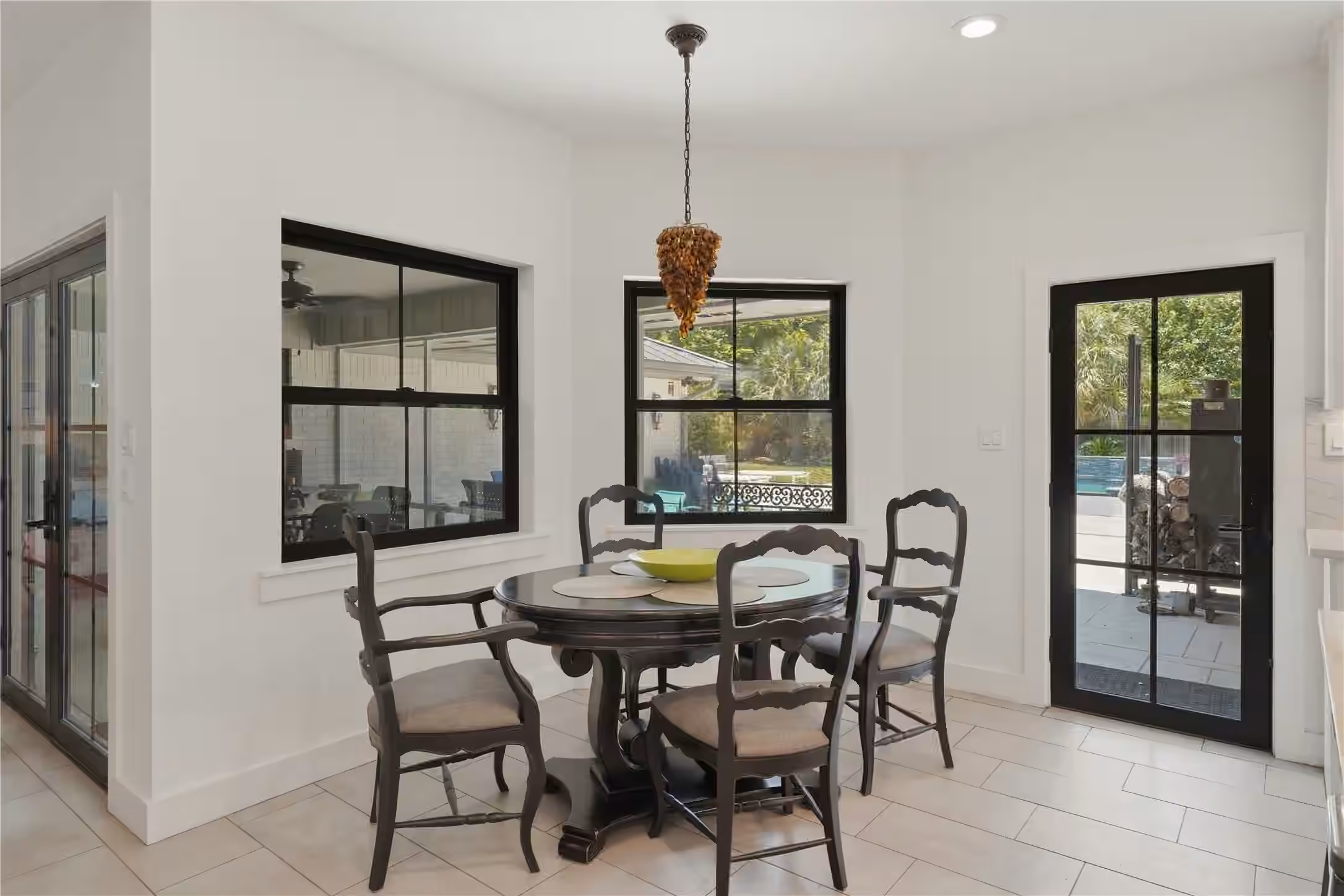 Photo 5 of 1124 Bowie Street, Columbus, TX