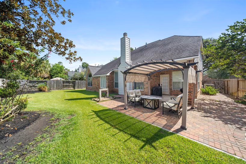 Photo 5 of 13711 Layton Hills Drive, Cypress, TX