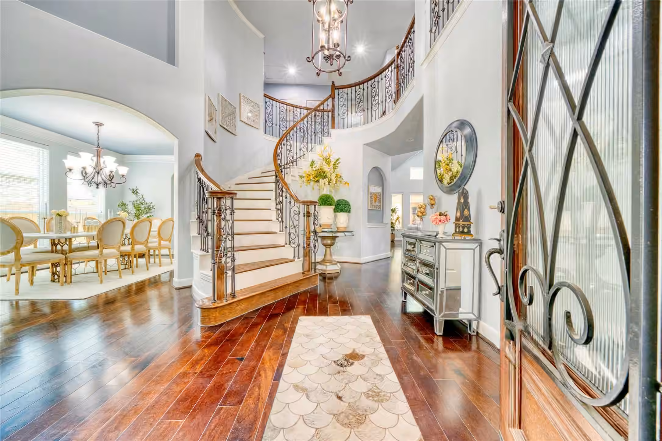 Photo 2 of 418 Somerset Drive, Sugar Land, TX