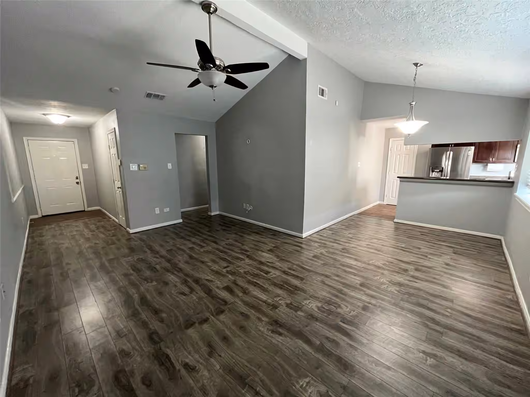 Photo 4 of 6448 Alisa Lane 601, Houston, TX