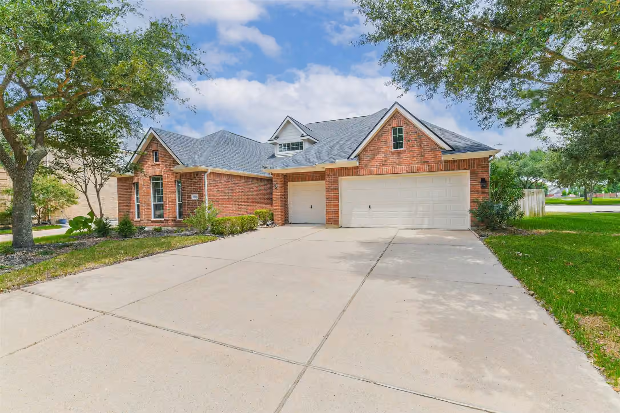 Photo of 9906 Palisade Lakes Drive, Houston, TX 77095