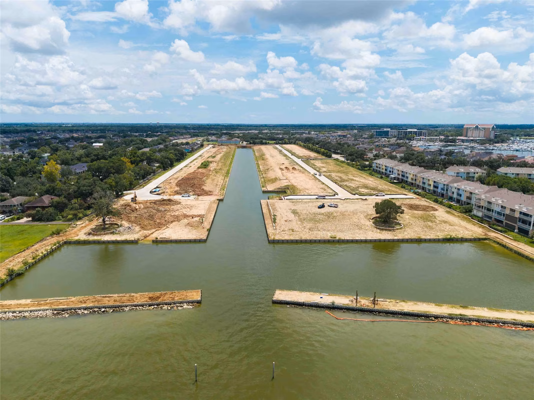 Photo 5 of 309 Seaway Drive, League City, TX
