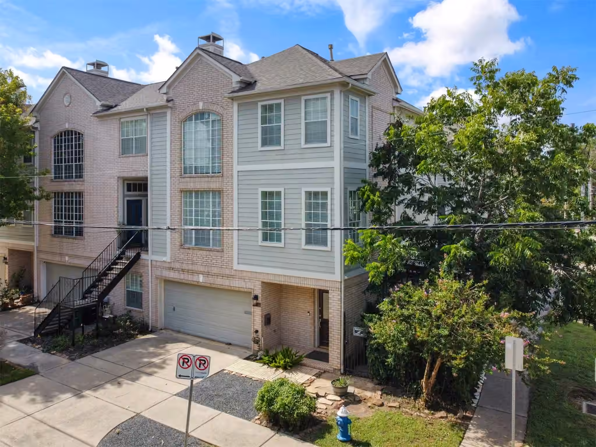 Photo 3 of 5502 Rose Street, Houston, TX