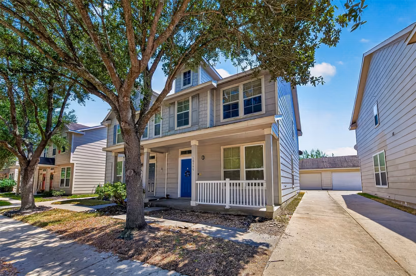 Photo 2 of 16747 Libson falls Drive, Houston, TX