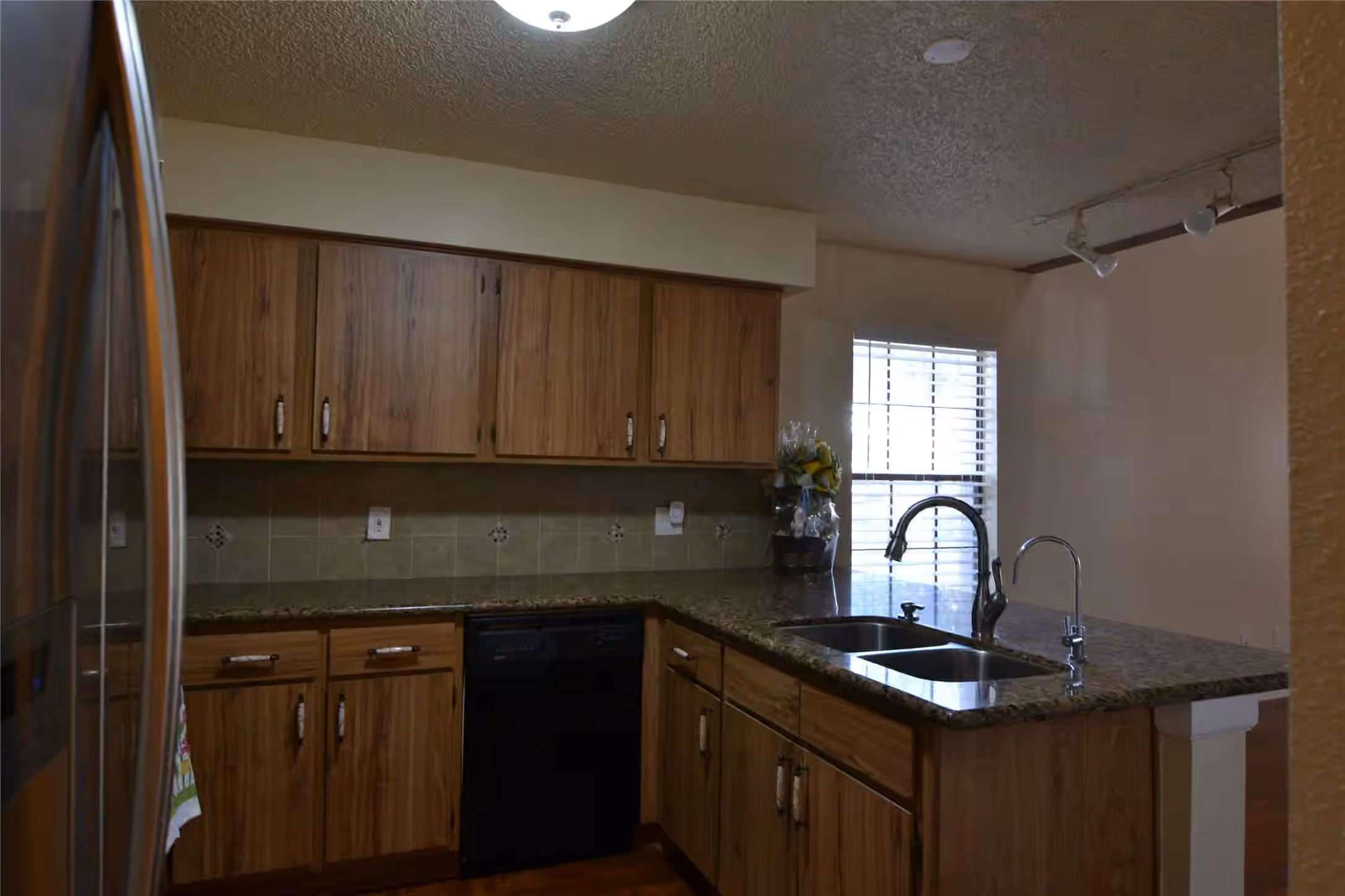 Photo 6 of 13461 Garden Grove 761, Houston, TX