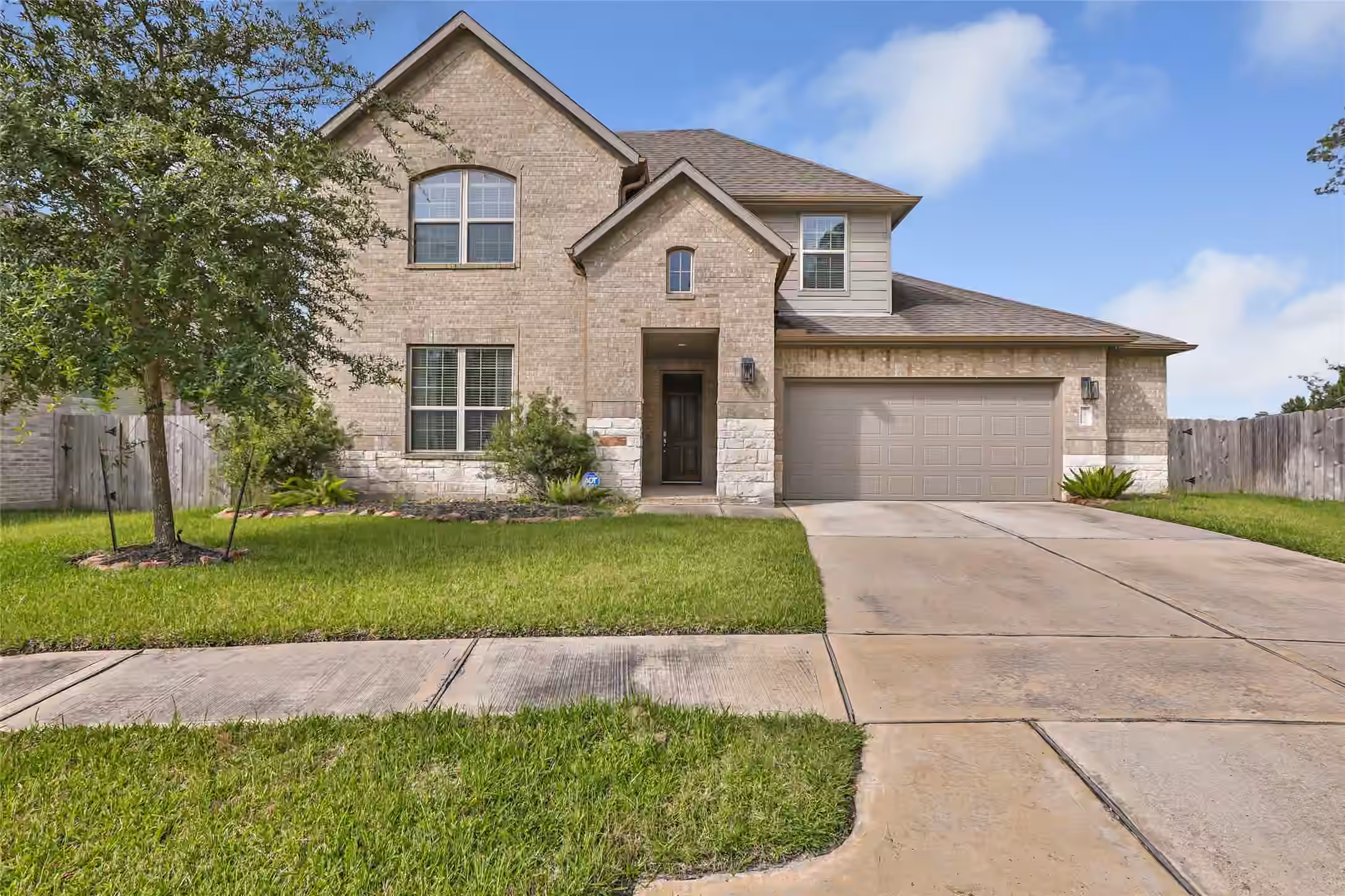 Photo 2 of 18215 E Bayonne Channel Court Court, Houston, TX